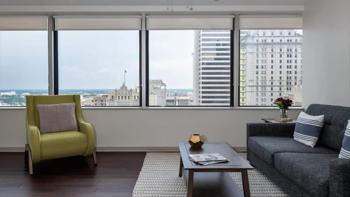 26Th Fl Bold Cozysuites With Pool, Gym Dallas Eksteriør billede